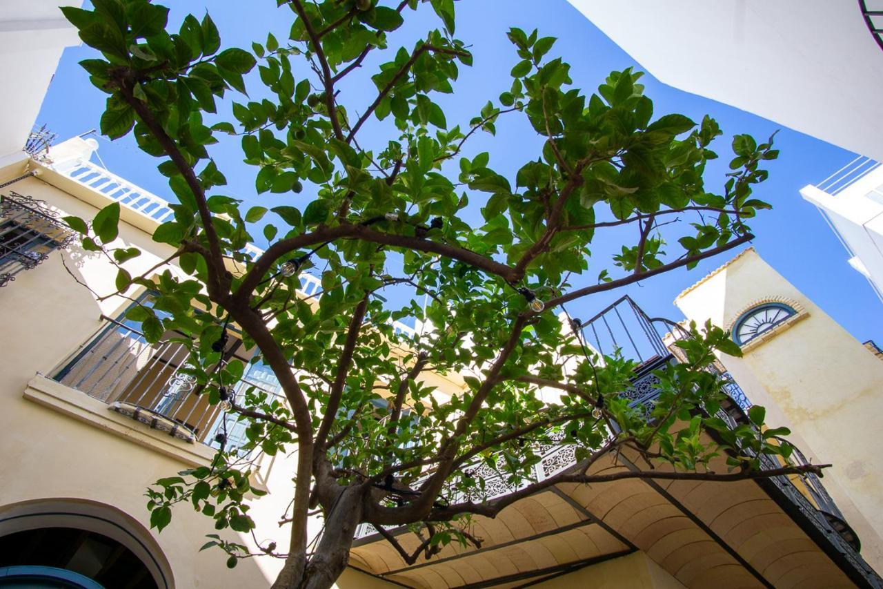 Apartamentos Sharis Jerez de la Frontera Exterior foto