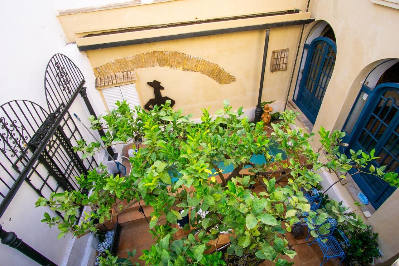 Apartamentos Sharis Jerez de la Frontera Exterior foto